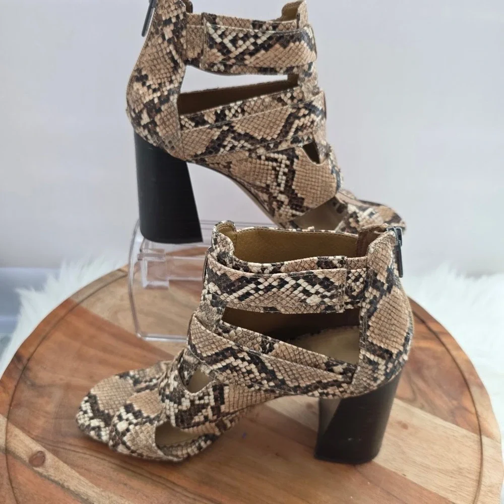 Circus by Sam Edelman Womens Snake Print Strappy Heeled Booties Size 7.5‎